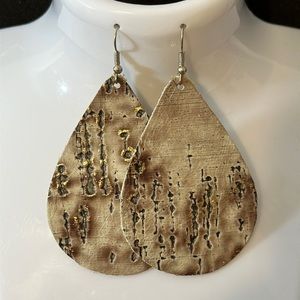 5/$20 brown‎ textured faux leather drop earrings